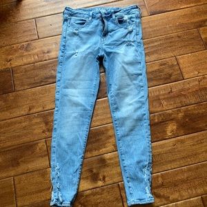 AEO super stretch Crop Jeggings size 6